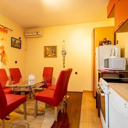 Apartman Jozic Knin Dış mekan fotoğraf