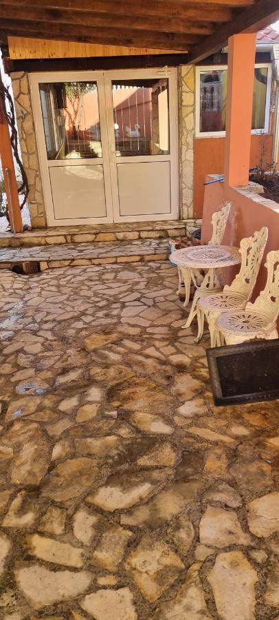 Apartman Jozic Knin Dış mekan fotoğraf